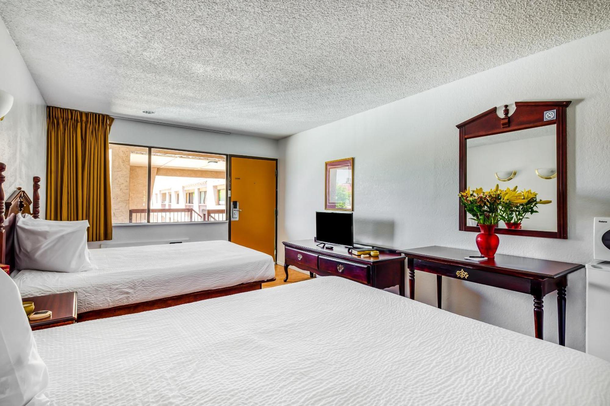 Oyo Hotel Groesbeck エクステリア 写真