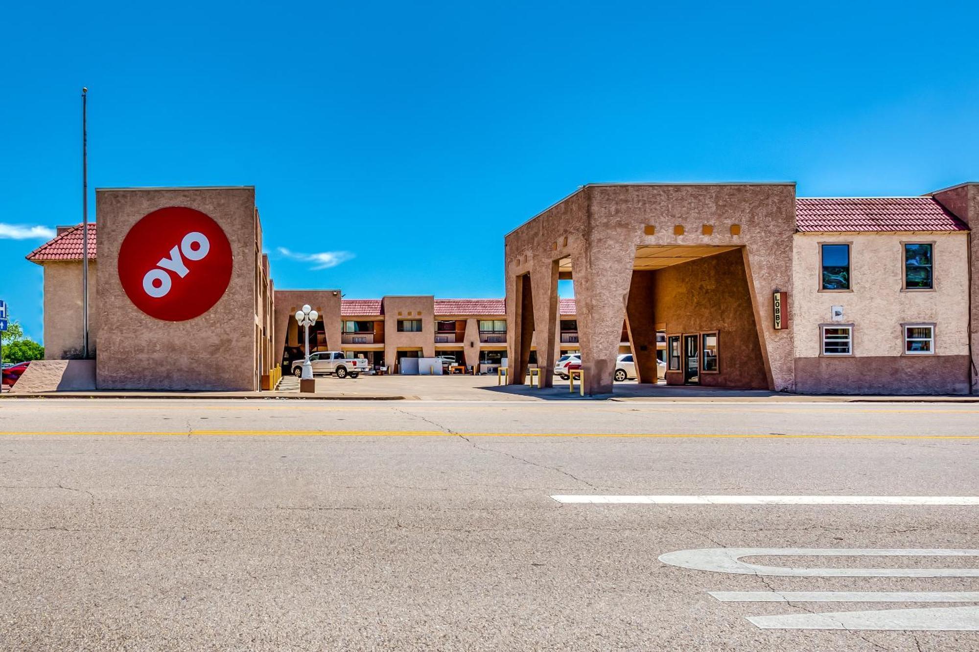 Oyo Hotel Groesbeck エクステリア 写真