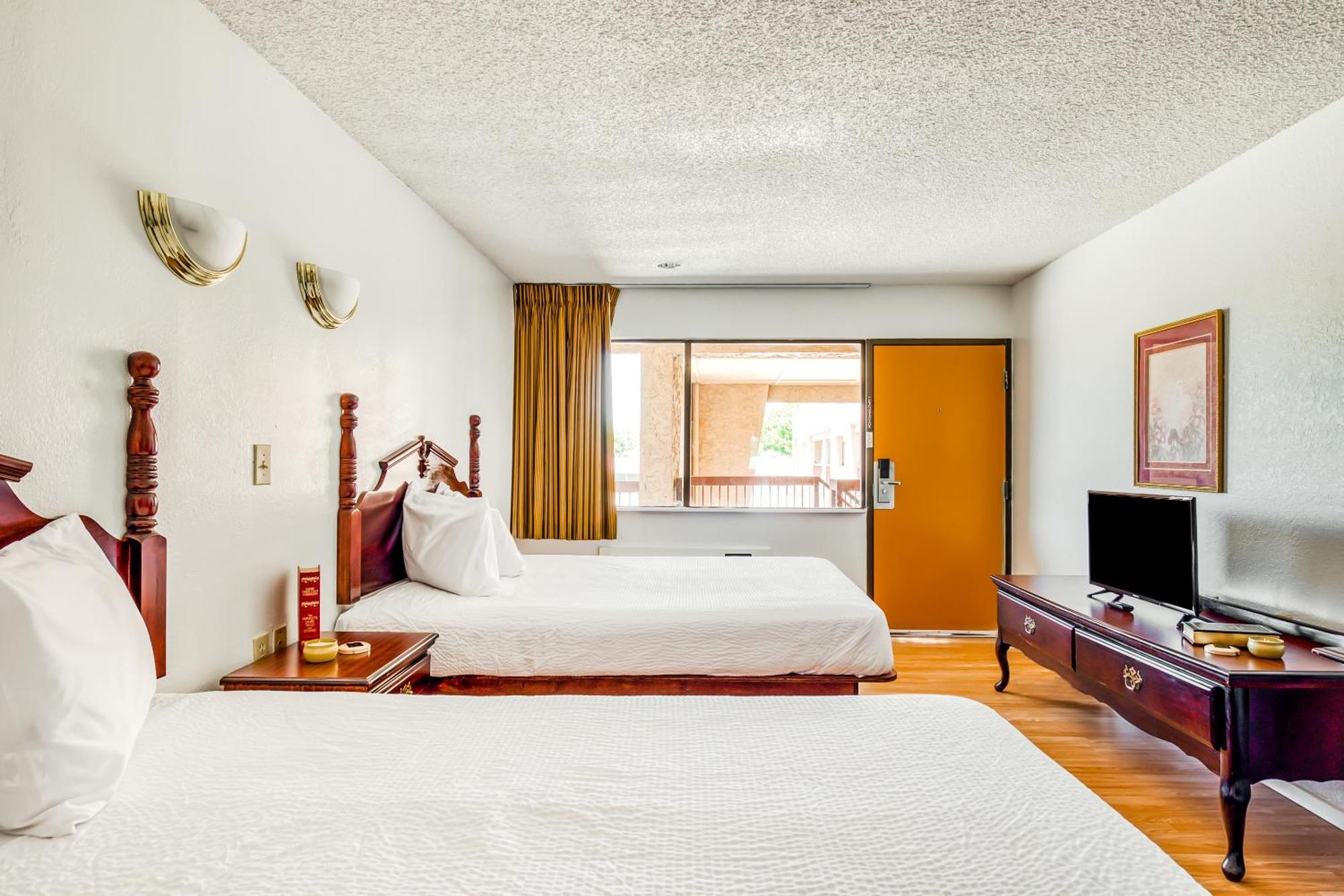 Oyo Hotel Groesbeck エクステリア 写真