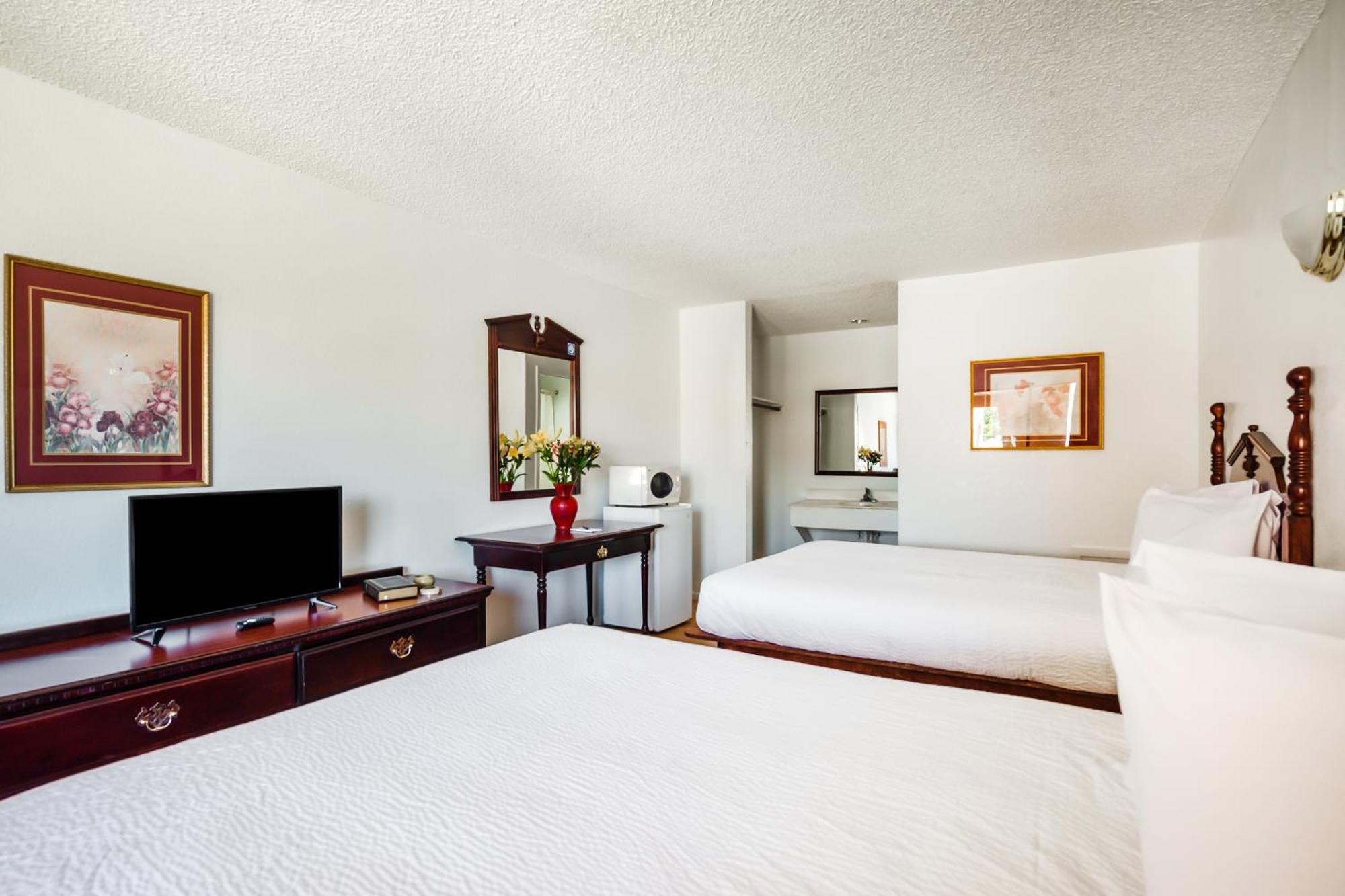 Oyo Hotel Groesbeck エクステリア 写真