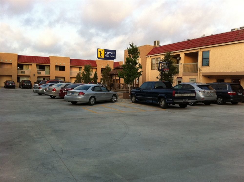 Oyo Hotel Groesbeck エクステリア 写真